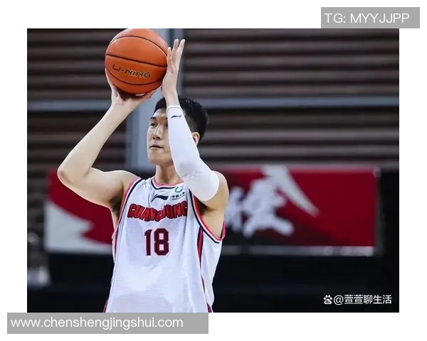 方硕：从篮球新星到职业生涯的蜕变与成长之路